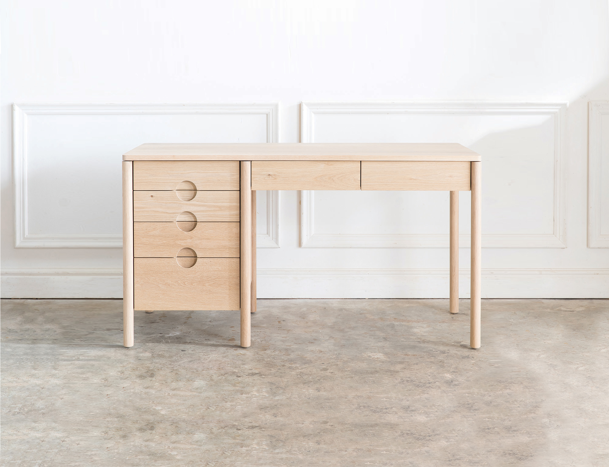 Franc Dressing Table