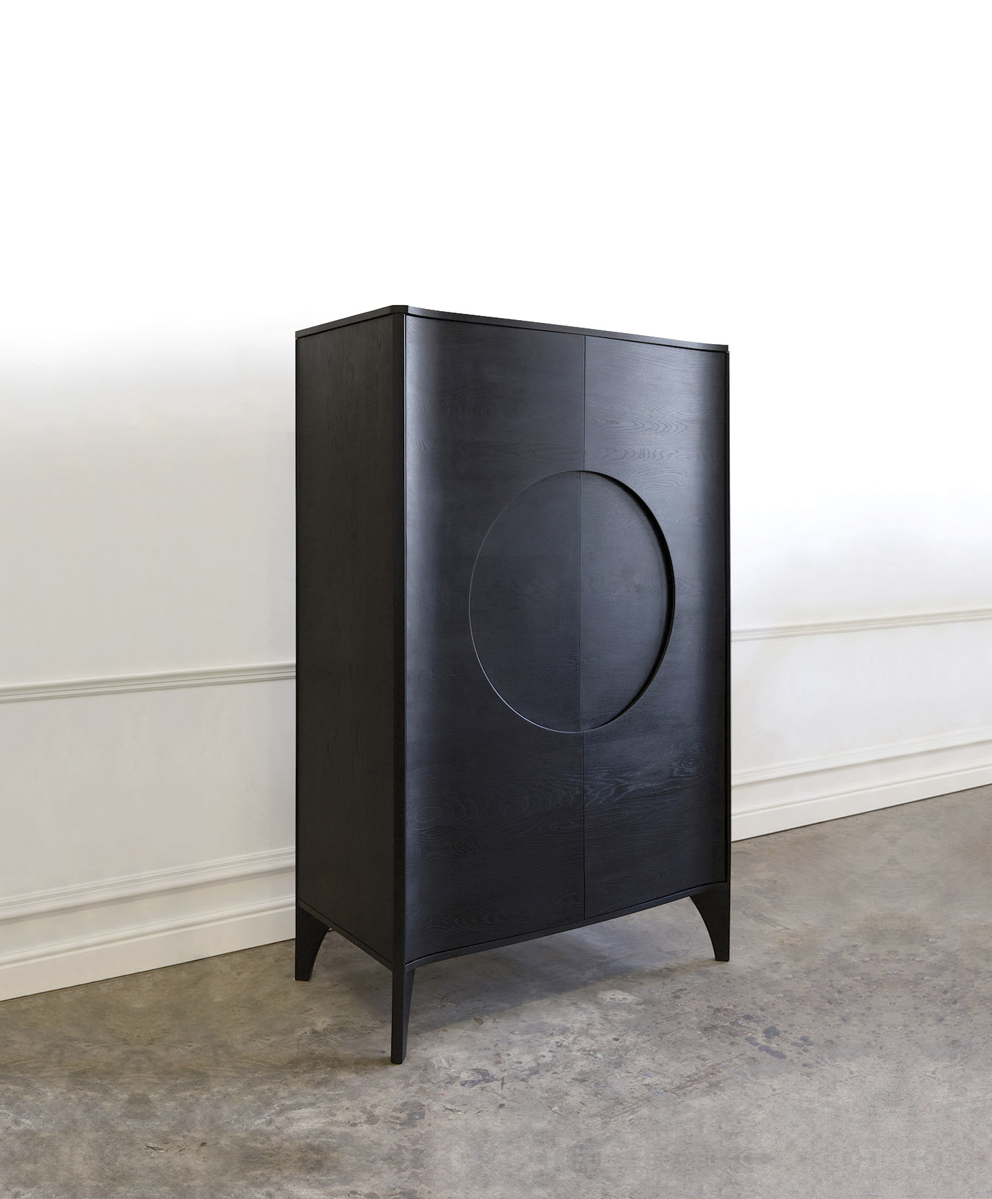 Noah Drinks Cabinet