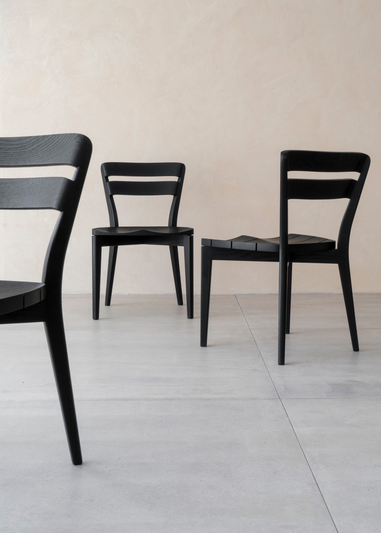 Ivor Chair 002