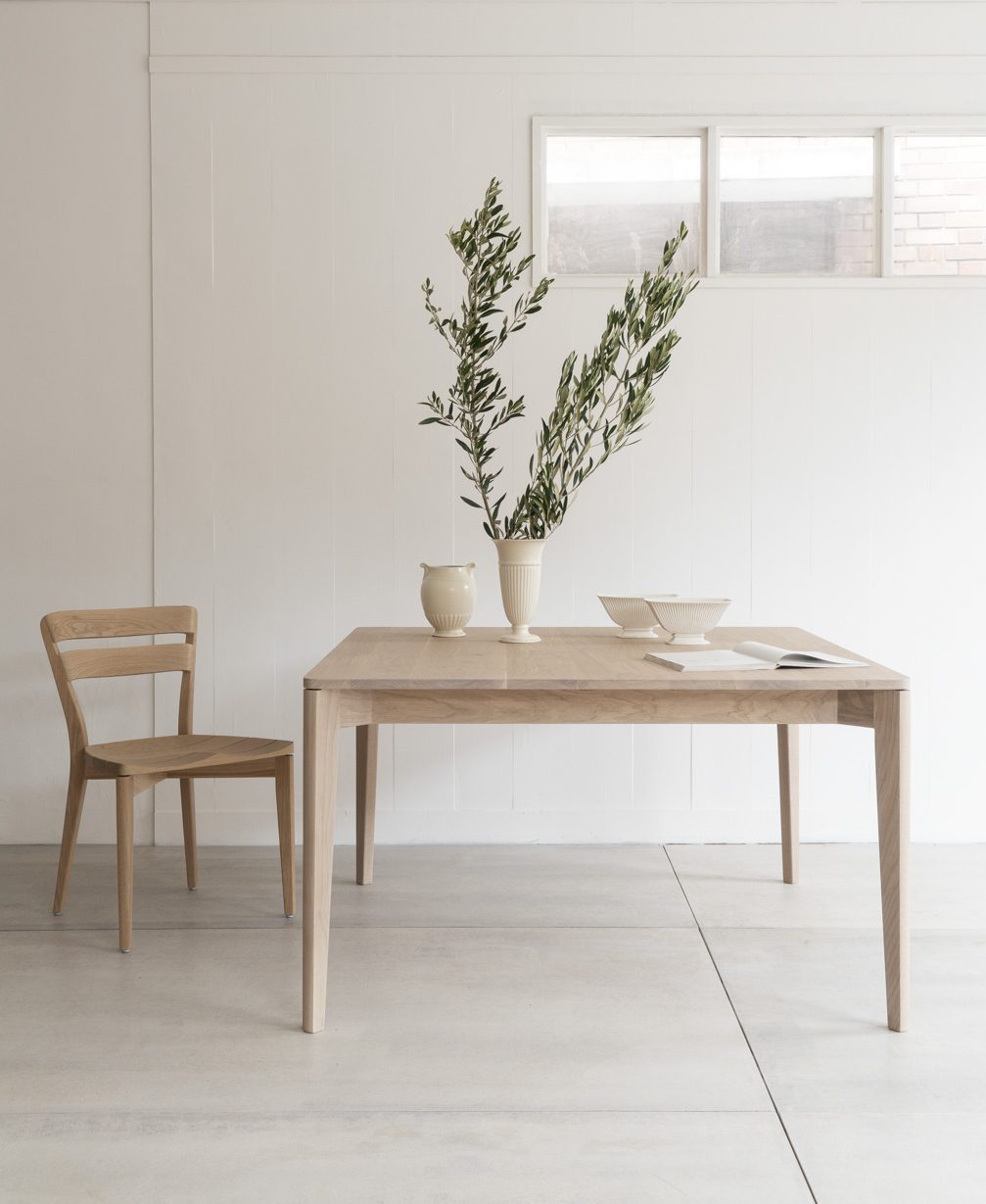 Ivor Square Table